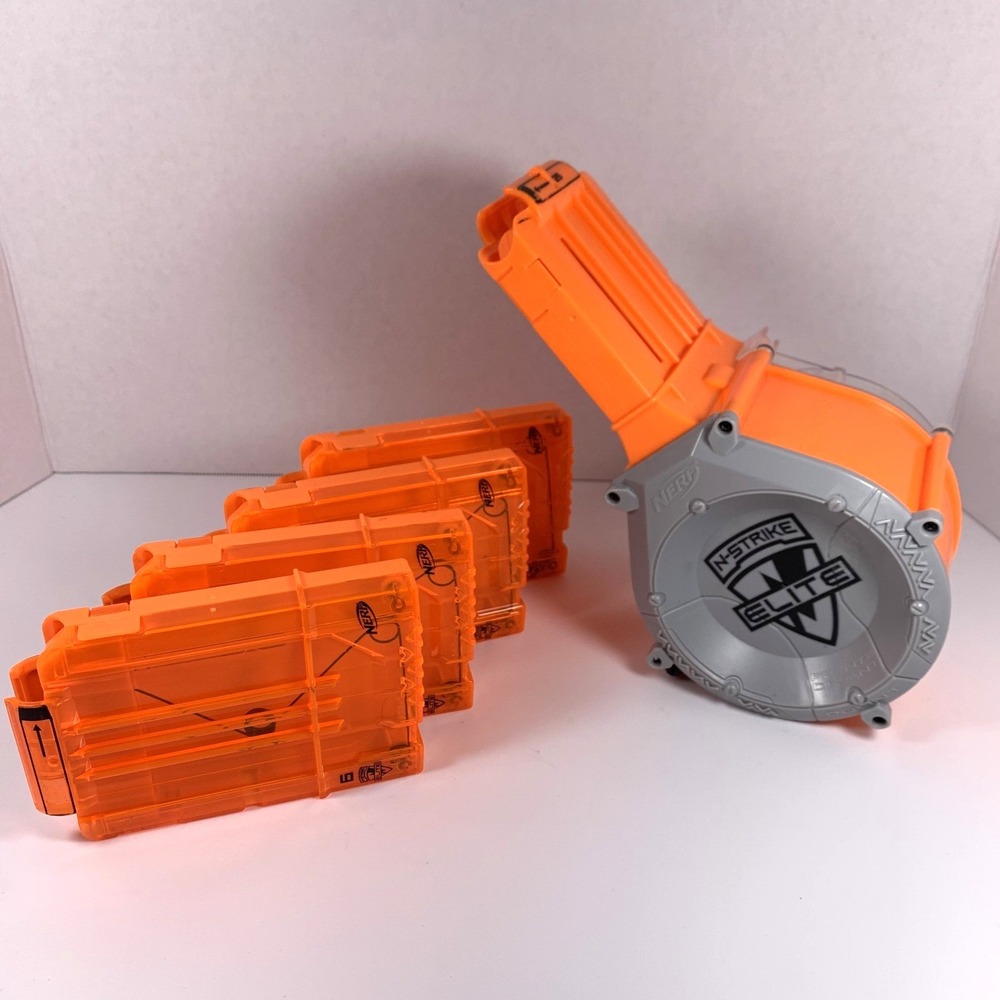 Nerf N-Strike Elite 25 Max Round Ammo Drum Magazine & 4 - 6‎ Dart Magazines